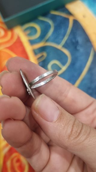 Anillo original Tous , plata y espinelas