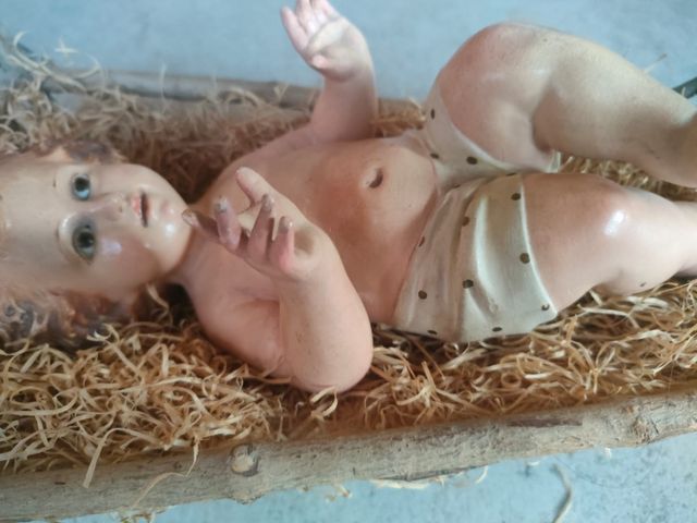 Antico Gesù Bambino statua