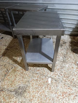 3 mesas de acero inoxidable