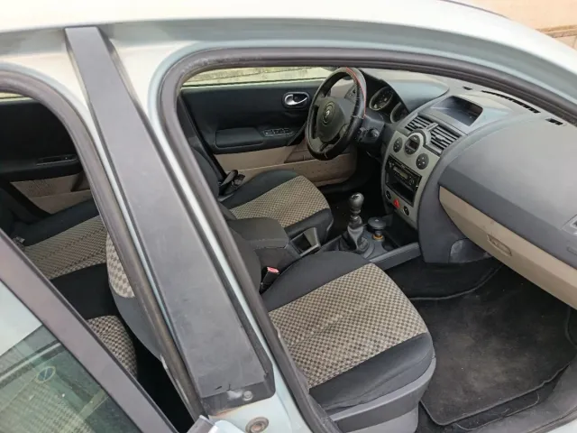 Renault Megane 2004