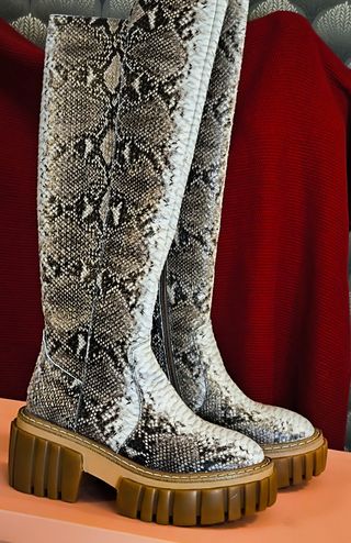 Botas altas Alma en Pena piel suela track talla 38