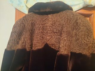 Chaquetón piel mutón y astracán. 