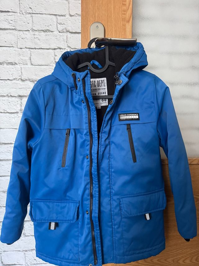 Abrigo 128/ 134cm  8 años  