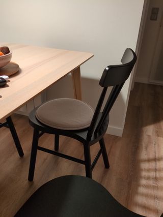 Conjunto mesa y 4 sillas Ikea