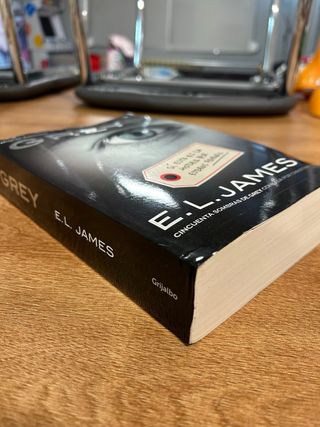 Grey («Cincuenta sombras» contada por Christian Gr