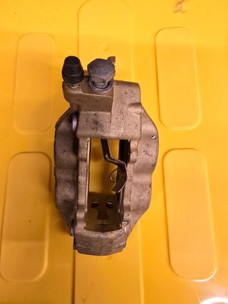 PINZA IZQUIERDA FRENO BREMO DUCATI APRILIA