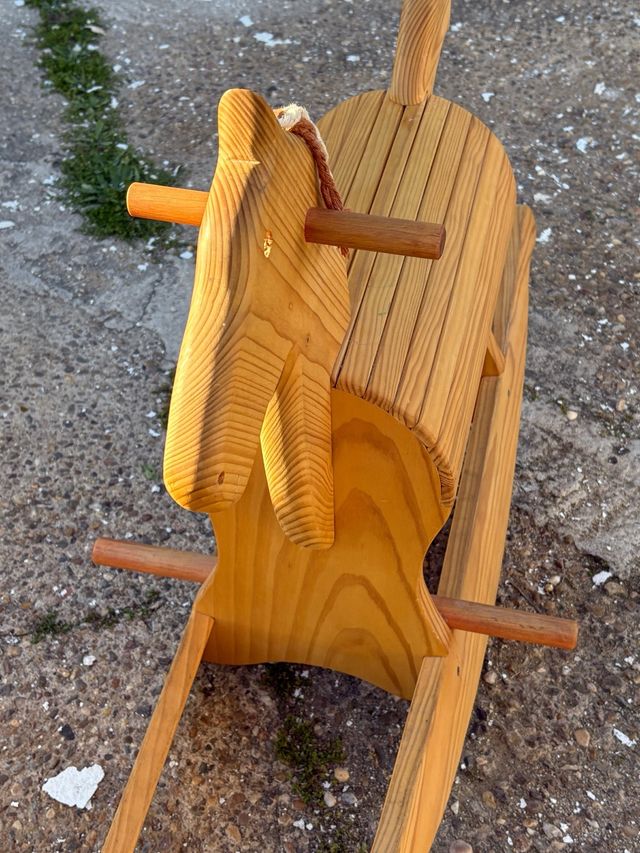 Balancin caballito madera