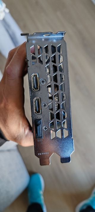 Tarjeta gráfica Gigabyte GeForce 1650 GTX
