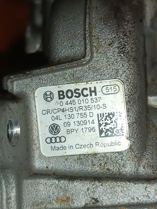 Bomba inyectora Audi Q5 2.0 tdi