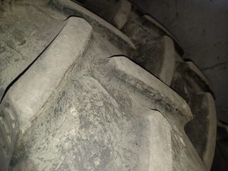 Ruedas estrechas de Massey.