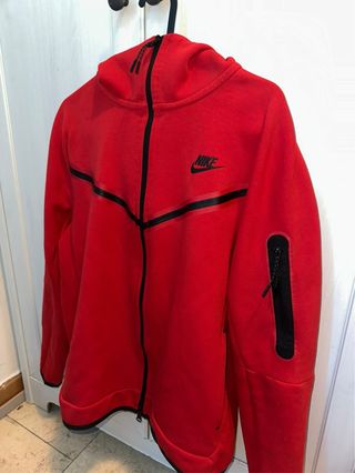 Chaqueta nike tech roja