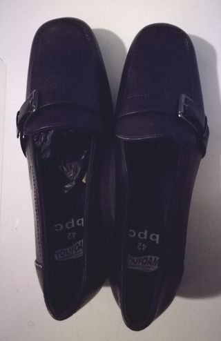 Scarpe nere da donna