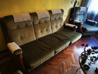 Conjunto tresillo y 1 butaca