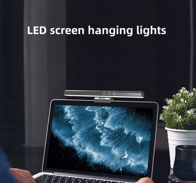 Lampada usb per pc a pinza.