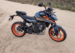 Moto ktm duke 125 2024