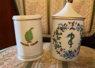 3 albarelos de farmanciaporcelana santa clara