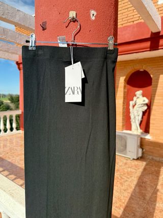 Falda midi 