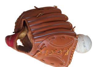 Guanto da baseball come nuovo con pallina 