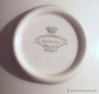 4 PLATITOS O CENICEROS DE PORCELANA COCHES ANTIGUO
