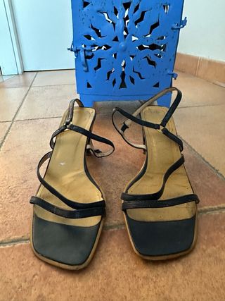 Lote de 2 pares de Sandalias  T38
