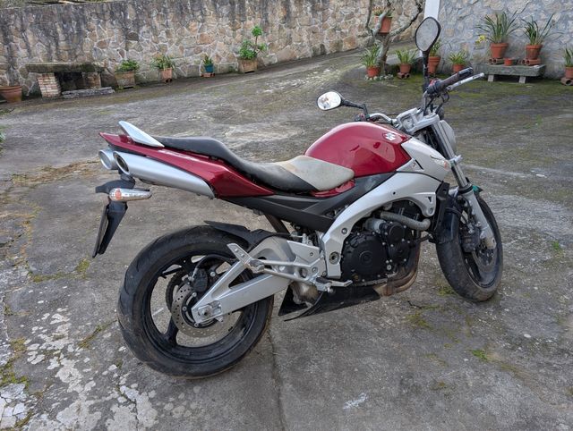 DESPIECE Suzuki GSR 600 2008