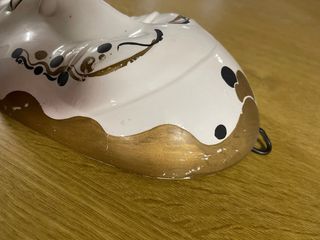 Maschera di ceramica