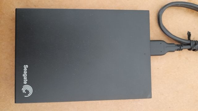 Disco rigido esterno Seagate da 1 TB