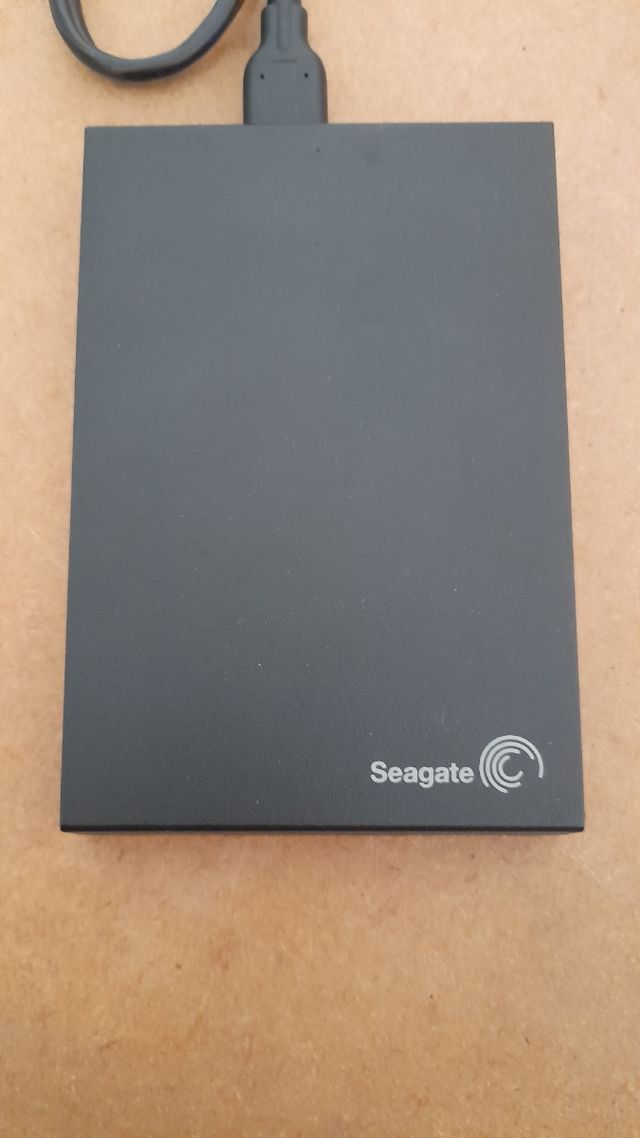 Disco rigido esterno Seagate usb3 da 2 TB