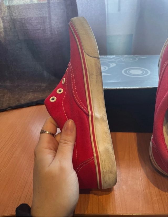 Tenis rojos