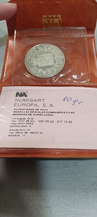 Moneda de plata en estuche