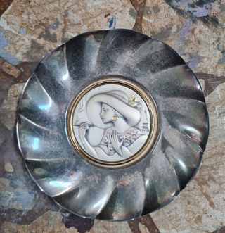 Piatto vintage in argento