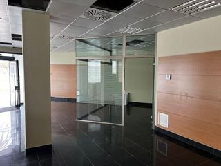 Local comercial en alquiler en Deltebre