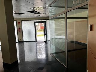 Local comercial en alquiler en Deltebre
