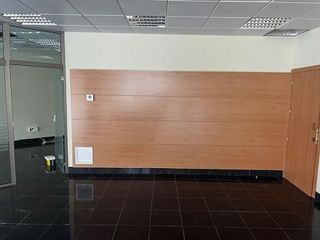 Local comercial en alquiler en Deltebre