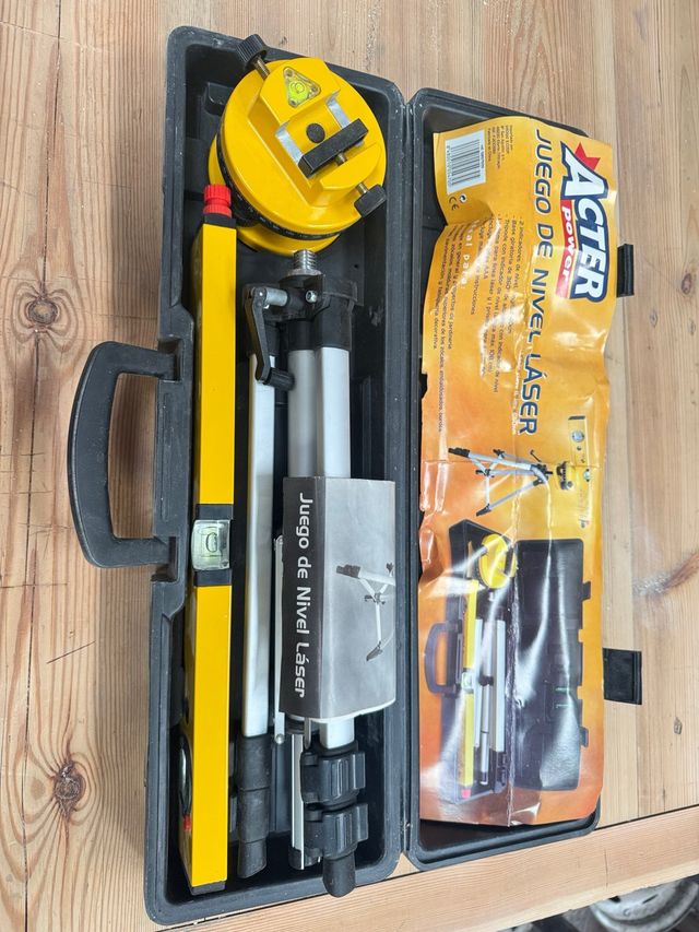 Juego de nivel laser