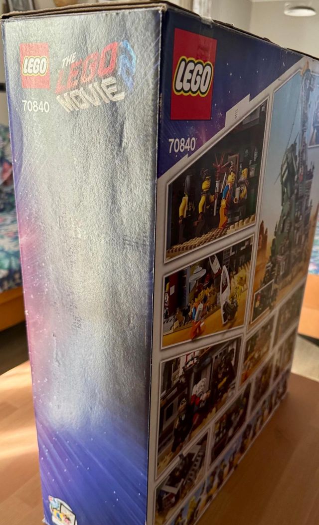 LEGO - The Lego Movie 2 - 70840 - Apocalypseburg