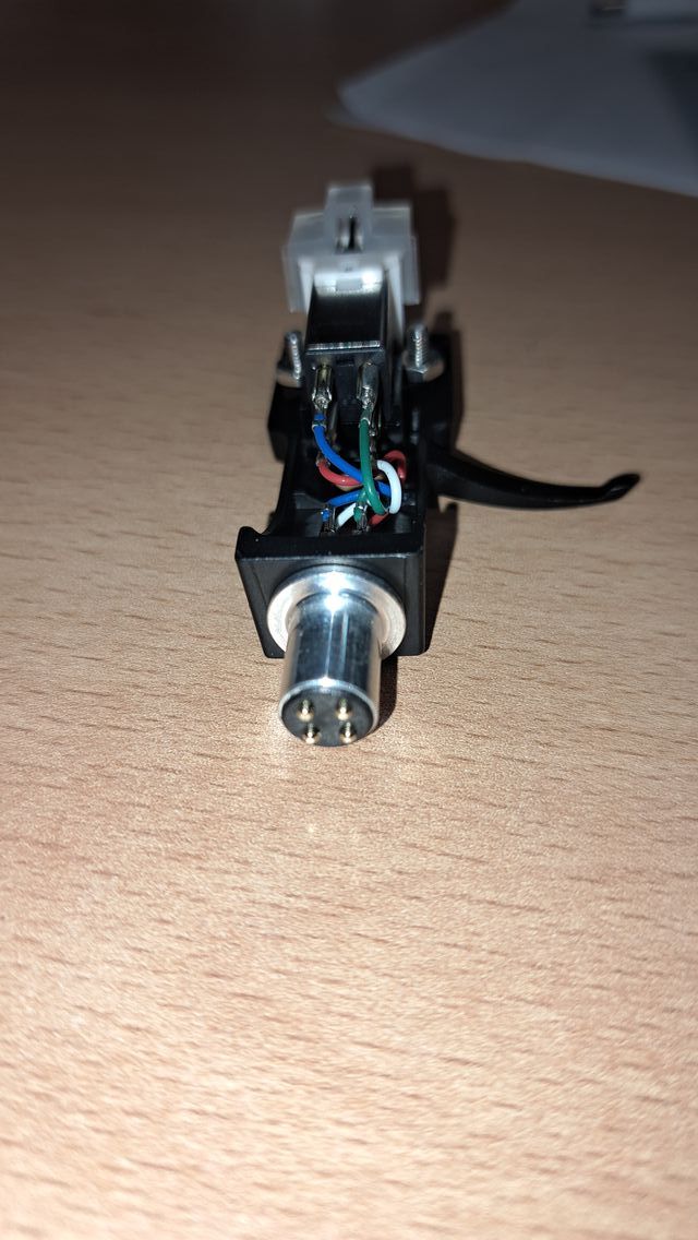 Portacápsulas Technics con cápsula Headshell