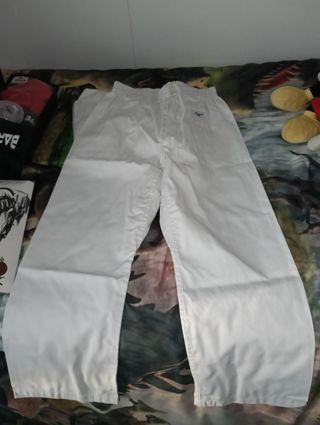 Kit e  Karate-gi per Karate o Judo bambino 