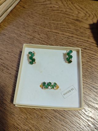 Juego anillo pendientes oro 18 kilates