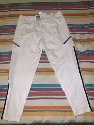 Pantalón de Chandal Real Madrid Talla XL 2022 2023