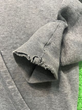 Sudadera Nike Gris M Comodidad y Estilo Unisex