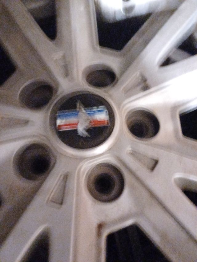 Ruedas con llantas ford mustang