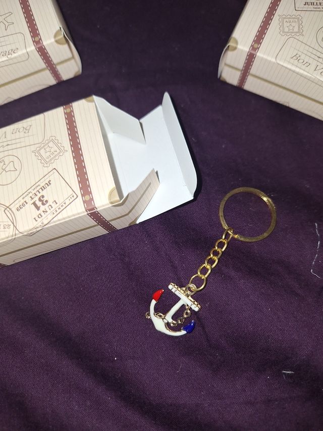 Lote 20 cajas maletas