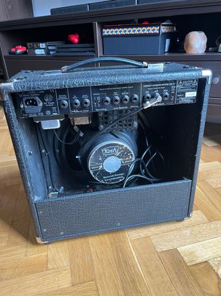 Amplificador guitarra Koch Studiotone Combo  funda