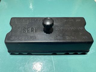 Tapa caja fusibles seat 600