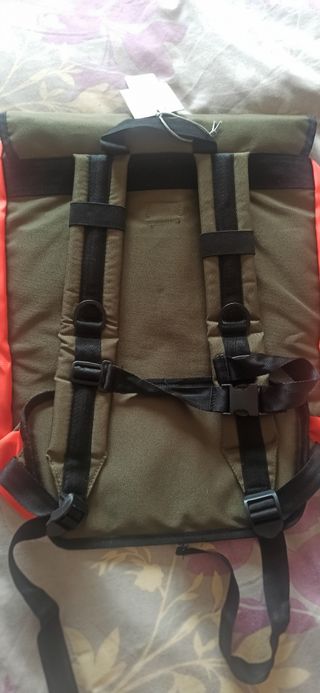 MOCHILA PULL AND BEAR