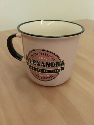 Caneca Alexandra