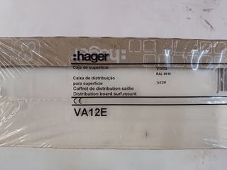 Caja Hager VA12E
