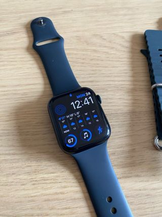 Apple Watch Series 7 45mm Aluminio