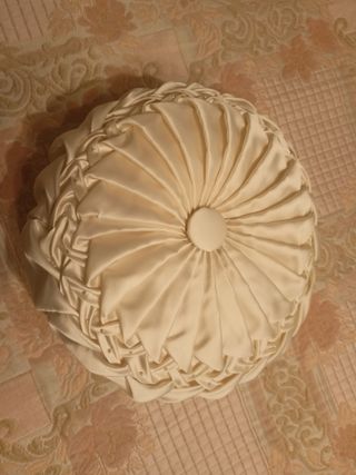 Cuscino elegante nuovo